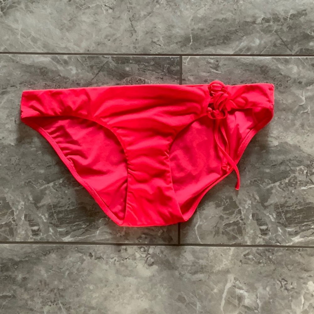 Bikini swim bottoms